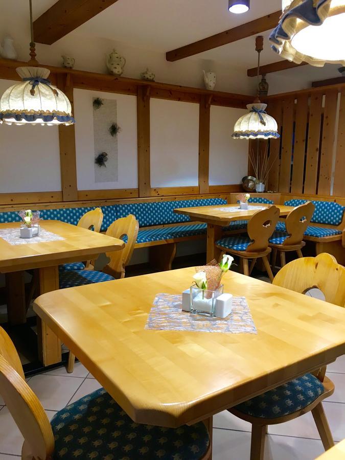 Hotel Garni Vierjahreszeiten Bad Staffelstein Eksteriør bilde