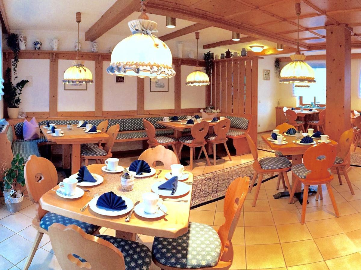 Hotel Garni Vierjahreszeiten Bad Staffelstein Eksteriør bilde
